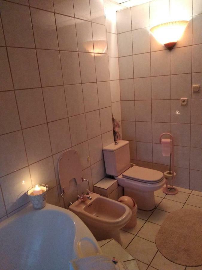 Apartament Na Fatimskiej Krakow Ngoại thất bức ảnh